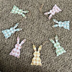 Bunny‎ banner